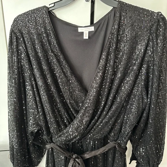 NWOT Women's LC Lauren Conrad Sequin Wrap Mini Dress - Picture 2 of 8